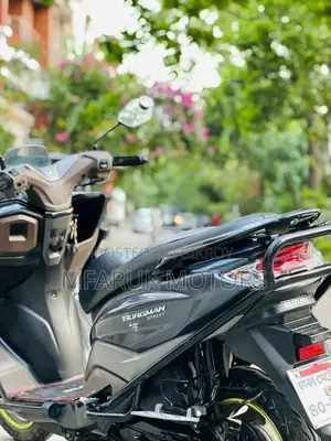 Suzuki Burgman 125 2024 Black