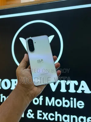 Samsung Galaxy A36 128 GB White