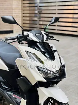 Honda 2025 White