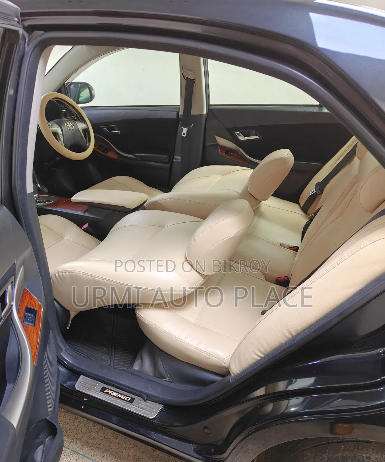 Toyota Premio 2010 Black