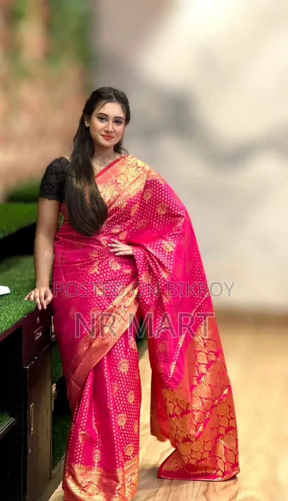 সিল্ক কাতান বেনারসি শাড়ি