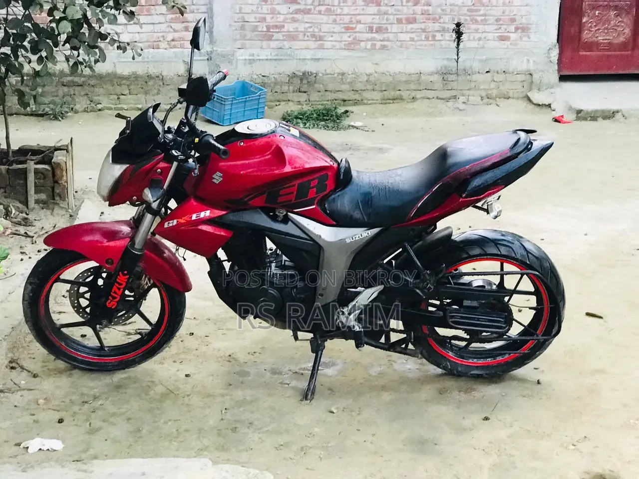Suzuki Gixxer Monotone 2017 Red