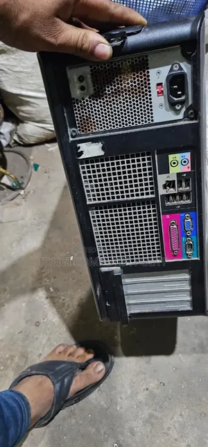 Desktop Computer 4GB Intel Core i5 SSD 128GB