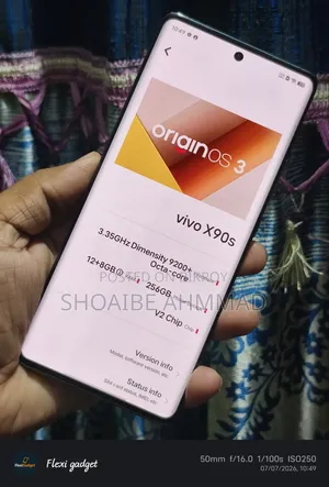 Vivo X90s 256 GB Red