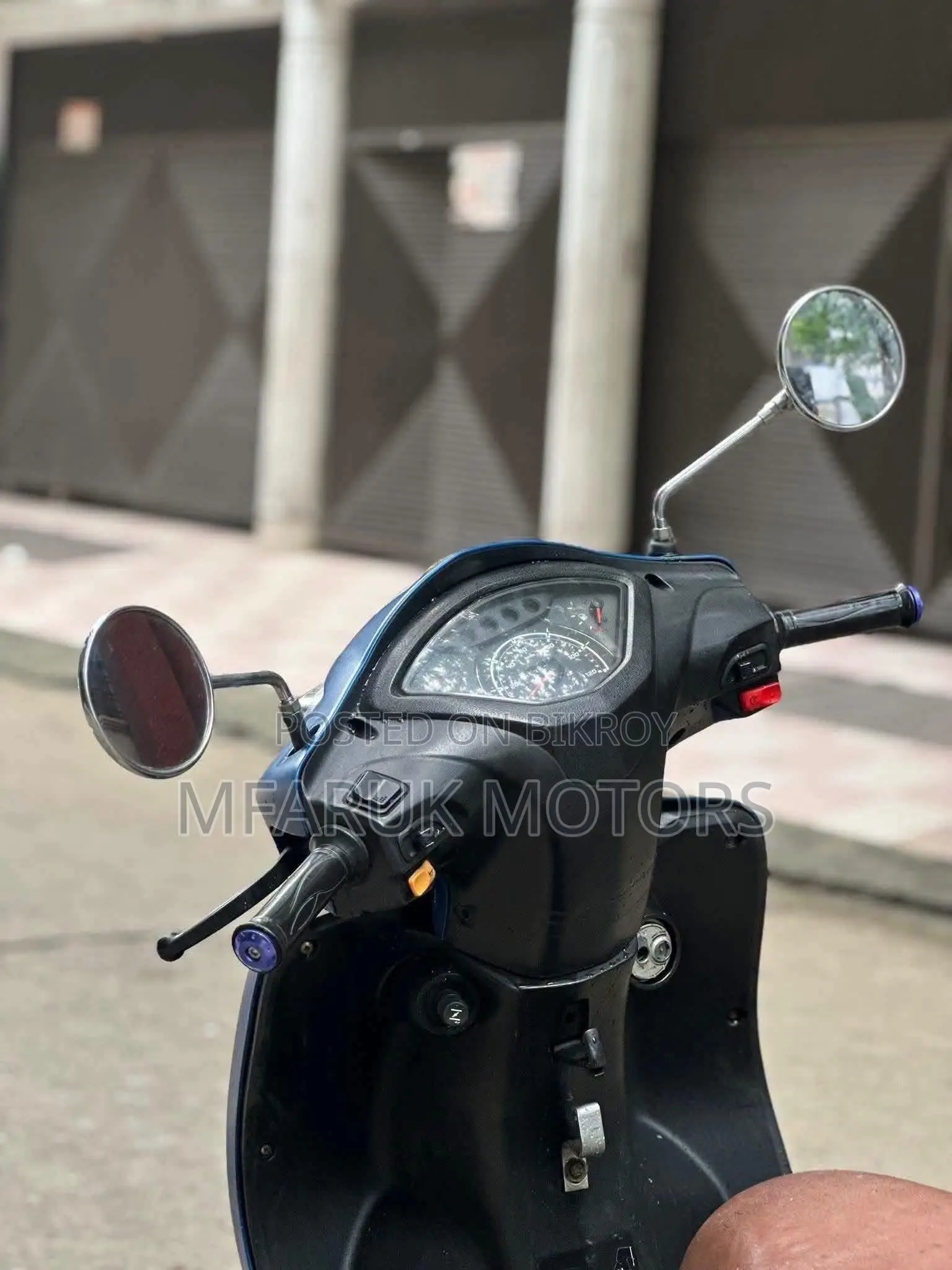 TVS 2019 Blue