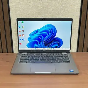 Laptop Dell 3GB Intel SSD 256GB