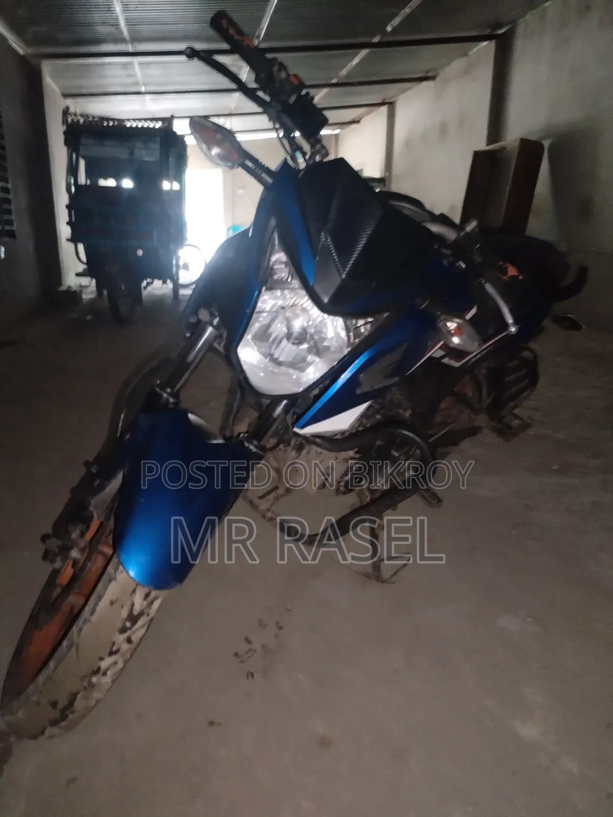 Honda Hornet 2021 Blue