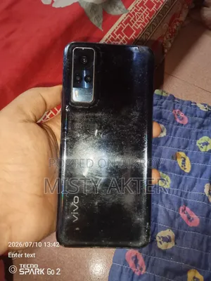 Vivo Y30 128 GB Black