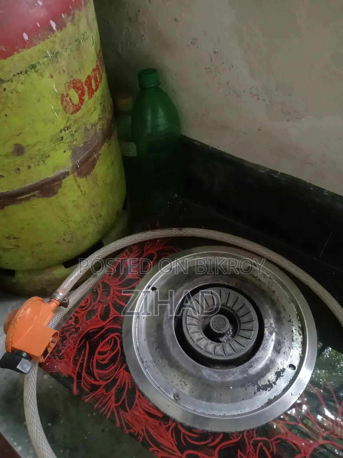 Gas Stove and Cylinder