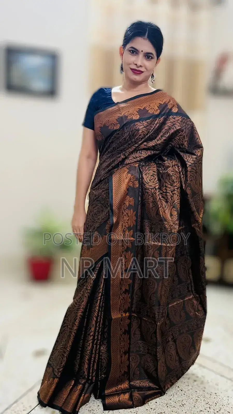 Original Sirajganj Silk Katan Saree with enchanting design.