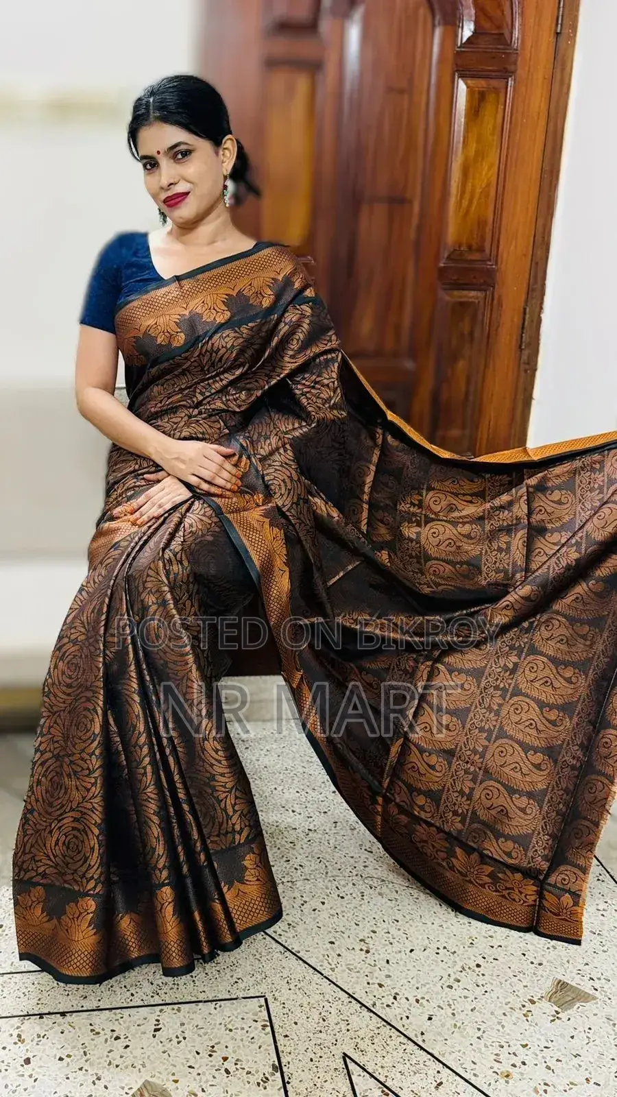 Original Sirajganj Silk Katan Saree with enchanting design.