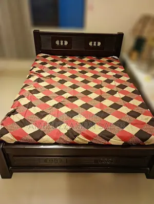 বিছানা (সেমি ডাবল-ব্যবহৃত)