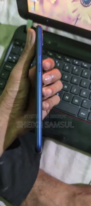 Samsung A10 32 GB Blue