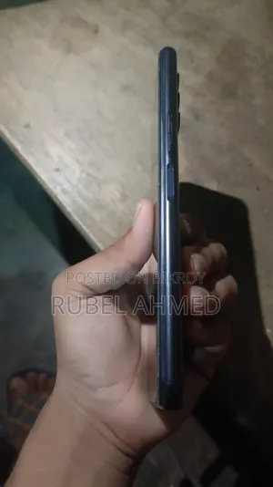 টেকনো স্পার্ক ৮ প্রো ৬৪ জিবি ব্ল্যাক