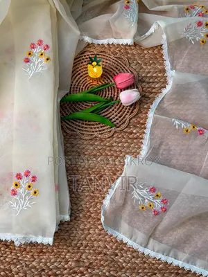 গঞ্জের শাড়ি