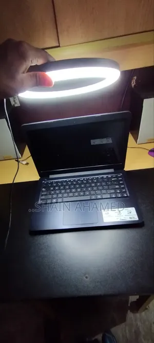 Laptop Asus 1015E 4GB SSD 1TB