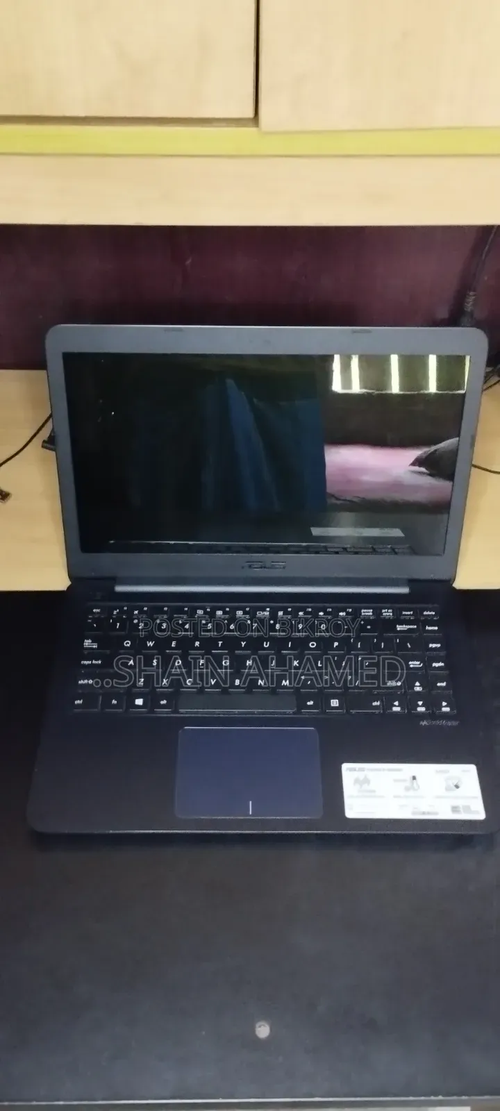 Laptop Asus 1015E 4GB SSD 1TB