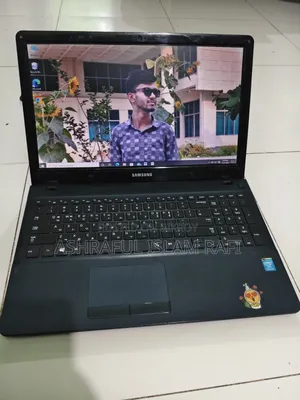 ল্যাপটপ স্যামসাং NP510R5E ৪জিবি ইন্টেল পেন্টিয়াম এসএসডি ২৫৬জিবি