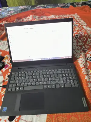 Laptop Lenovo Ideapad 3 4GB Intel Celeron HDD+SSD 256GB