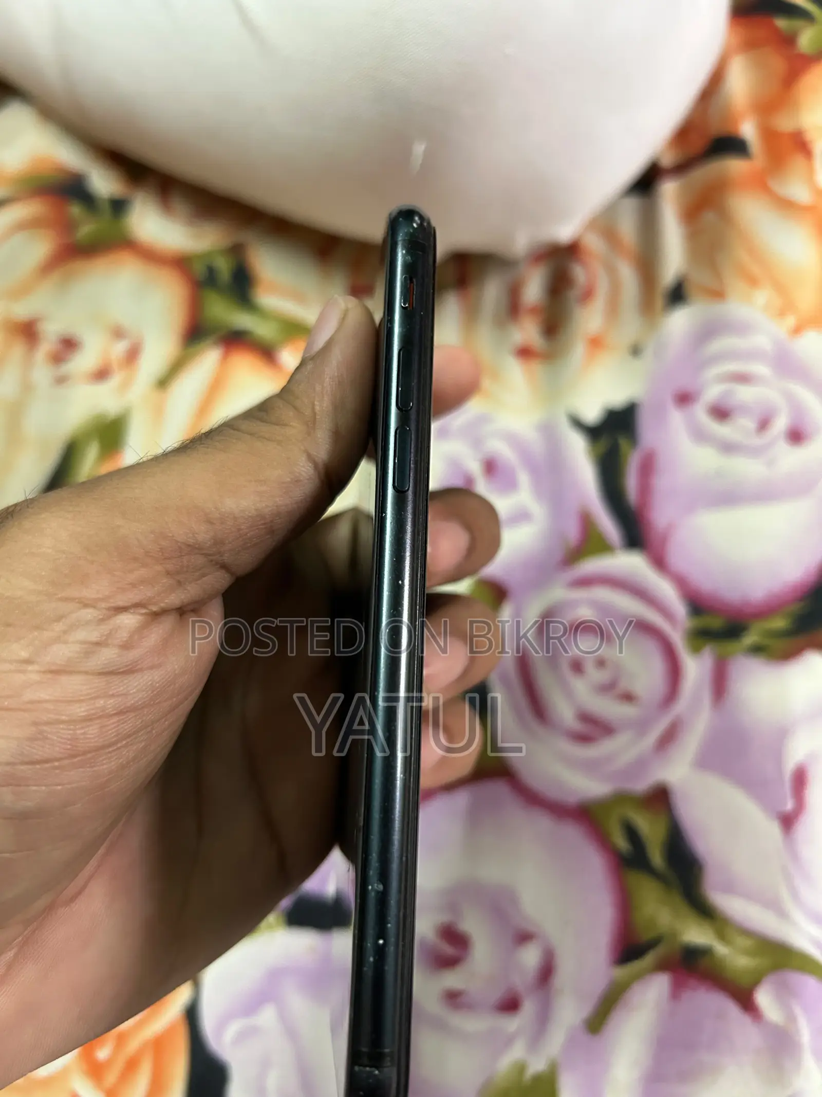 Apple iPhone SE 64 GB Gray
