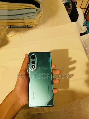 Tecno Pova Curve 256 GB Blue
