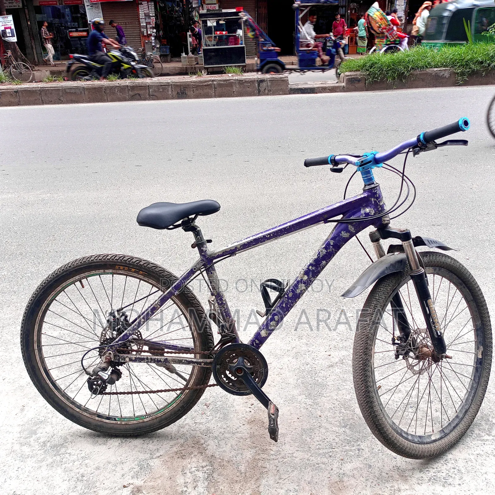 এল্মনিয়াম এর সাইকেল ব্রেক আছে