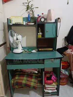 অটবি কম্পিউটার টেবিল