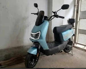 Revoo C32-Y 2026
