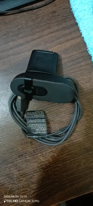 Webcam Logitech Brio 100 Model