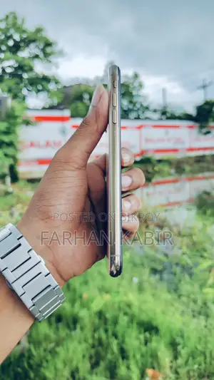 অ্যাপল আইফোন এক্সএস ম্যাক্স ২৫৬ জিবি গোল্ড