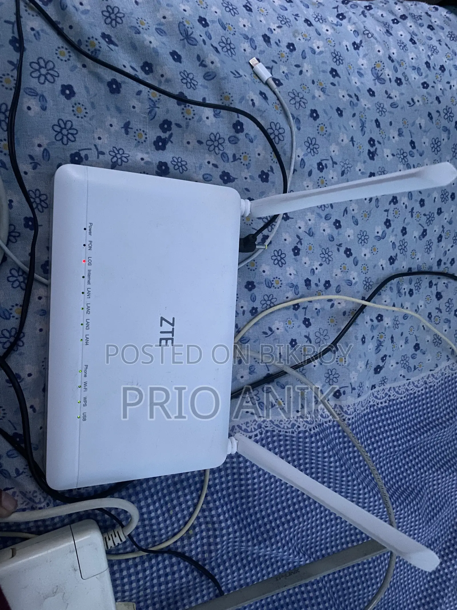 Zte Router +Onu এক সাথে এক ডিভাইস