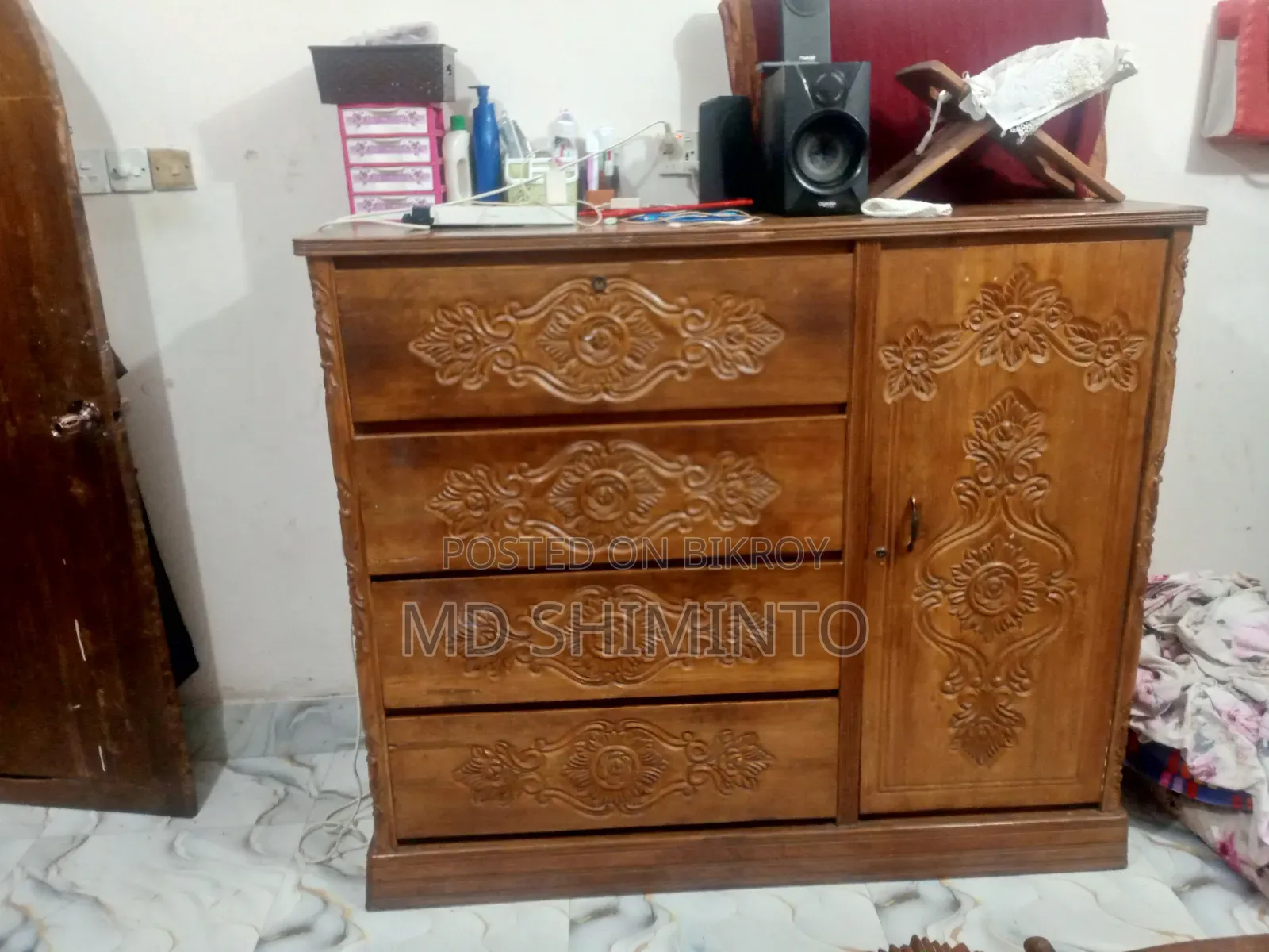 Teak Wood Bed and Dressing Table Order