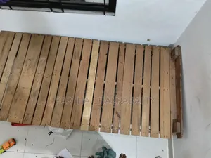 Choki, Wooden Bed, Khat