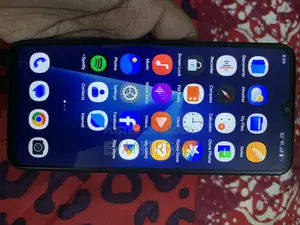 Oppo A18 128 GB Black