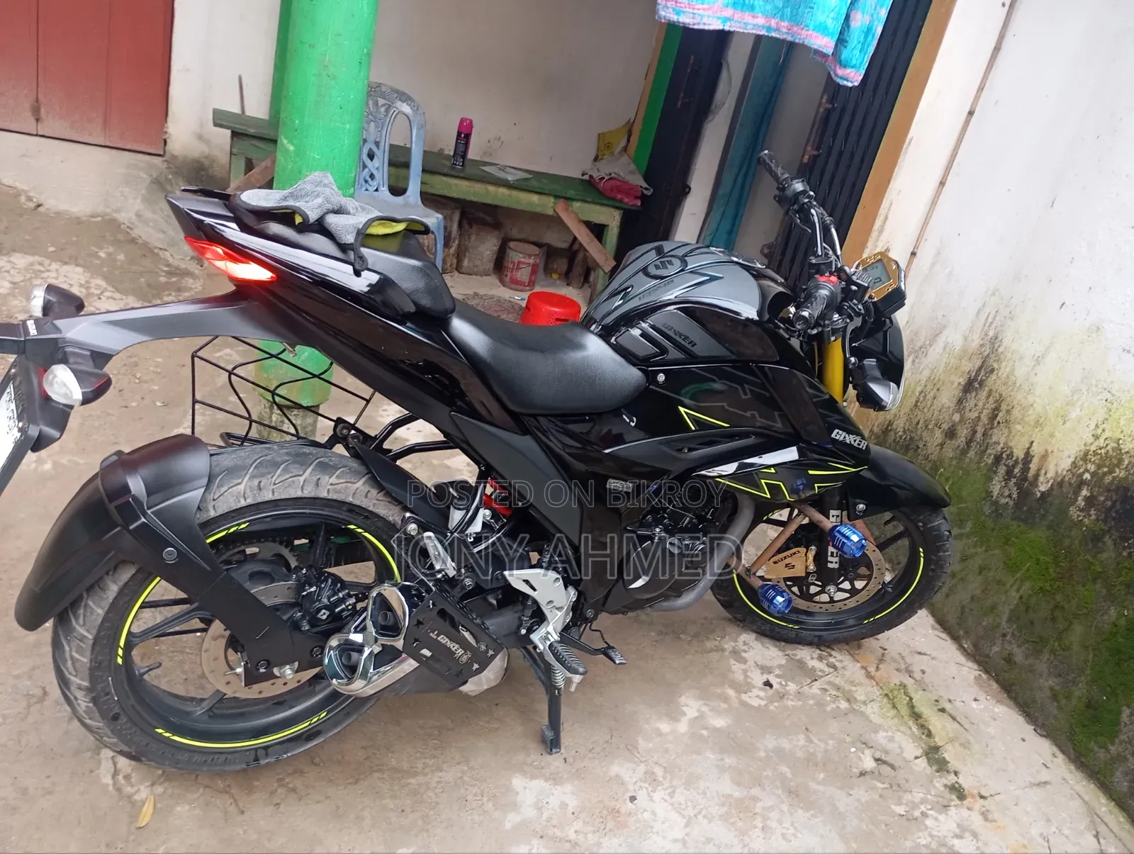 Suzuki Gixxer Fi ABS 2023 Black
