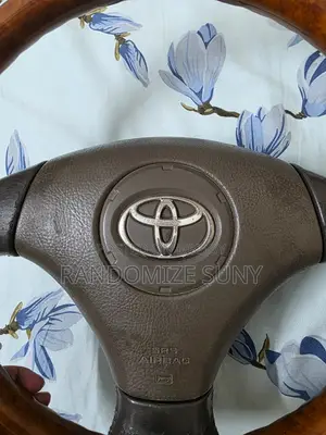 টয়োটা প্রিমিও/অ্যালিয়ন উডেন ট্রিম স্টিয়ারিং হুইল