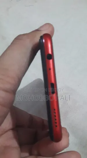 Oppo F7 64 GB Red