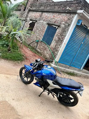 TVS Apache 160 4V 2020 Blue