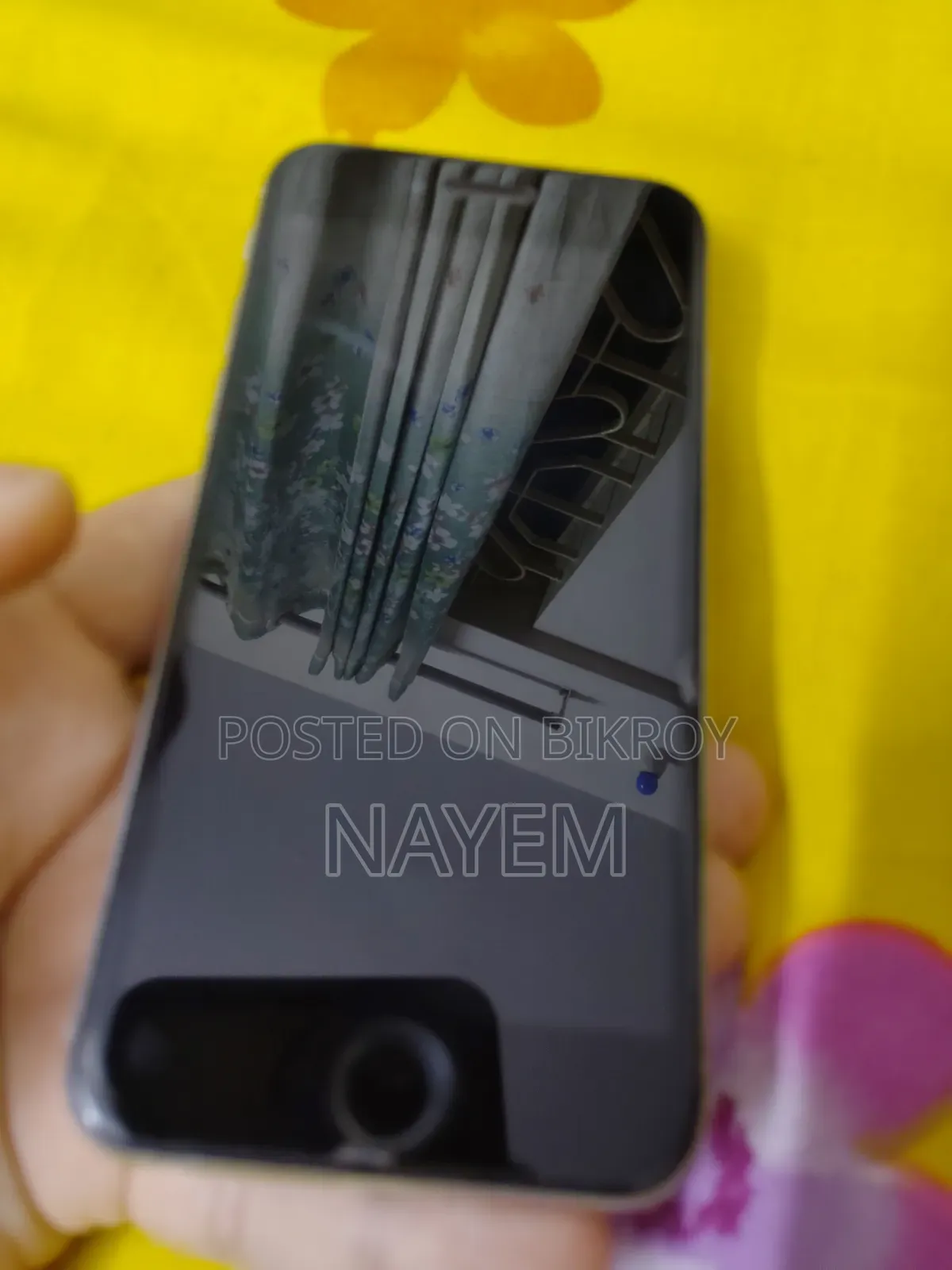 Apple iPhone 6s 64 GB Gray