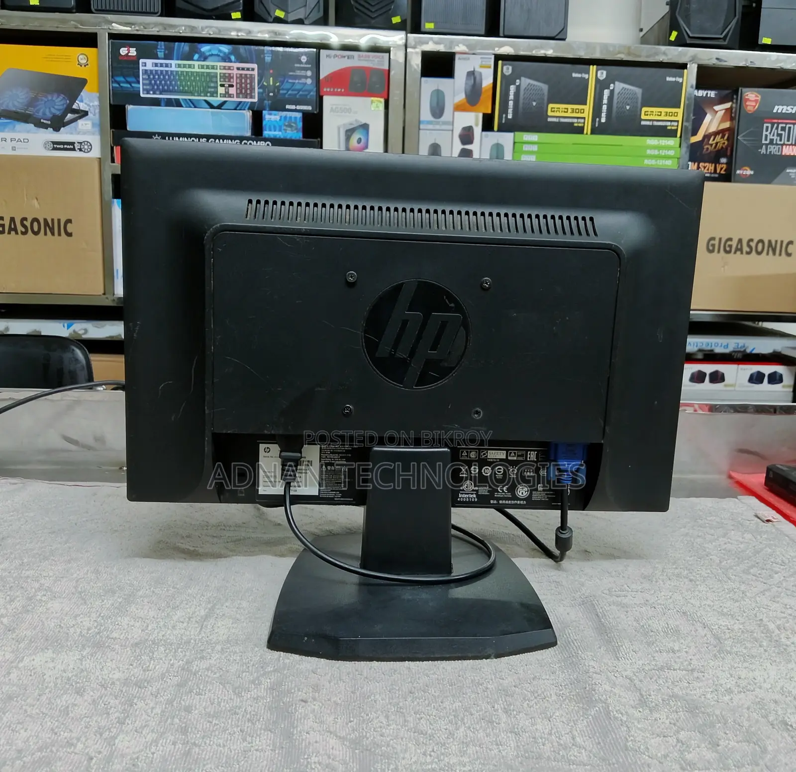 Spot HP V194 19-inch HD Wide Screen LED Monitor | 100% Working