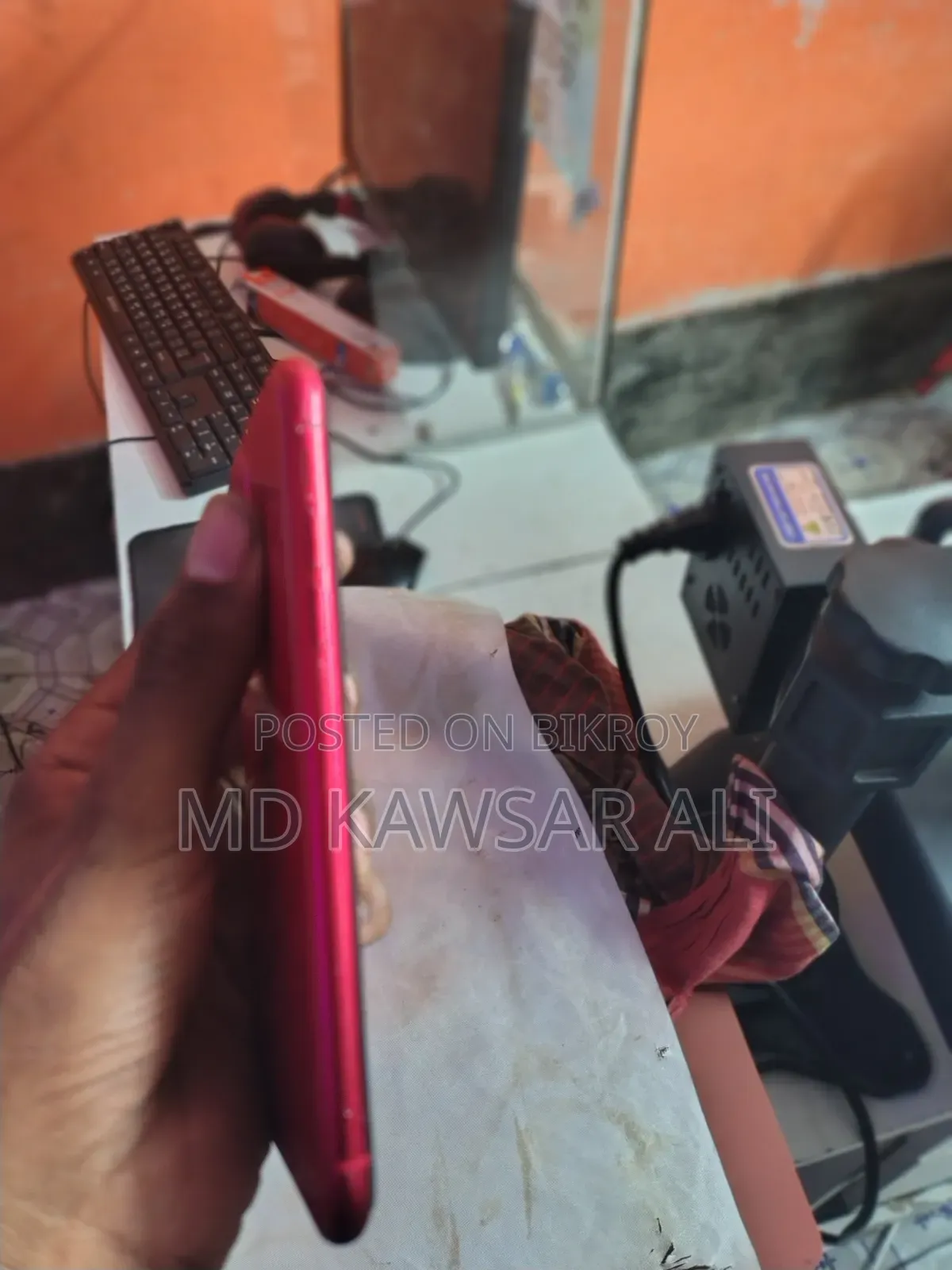 Apple iPhone 11 64 GB Red