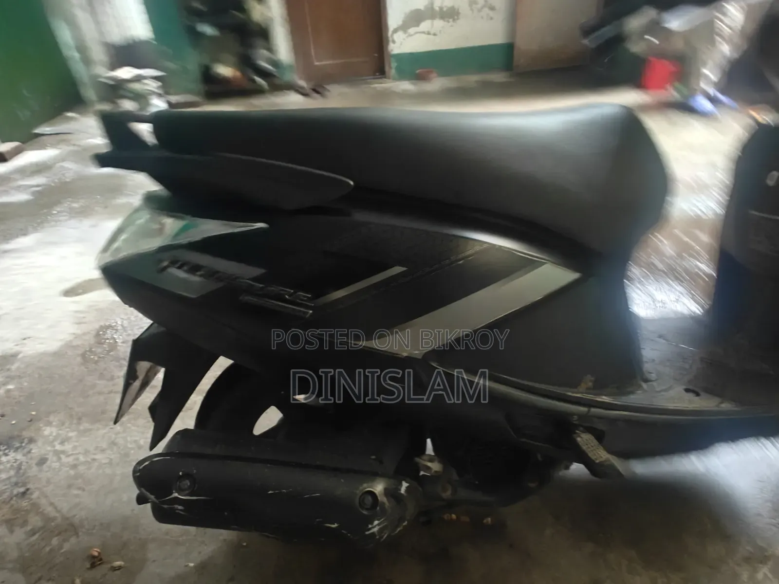 Hero Pleasure 2024 Black