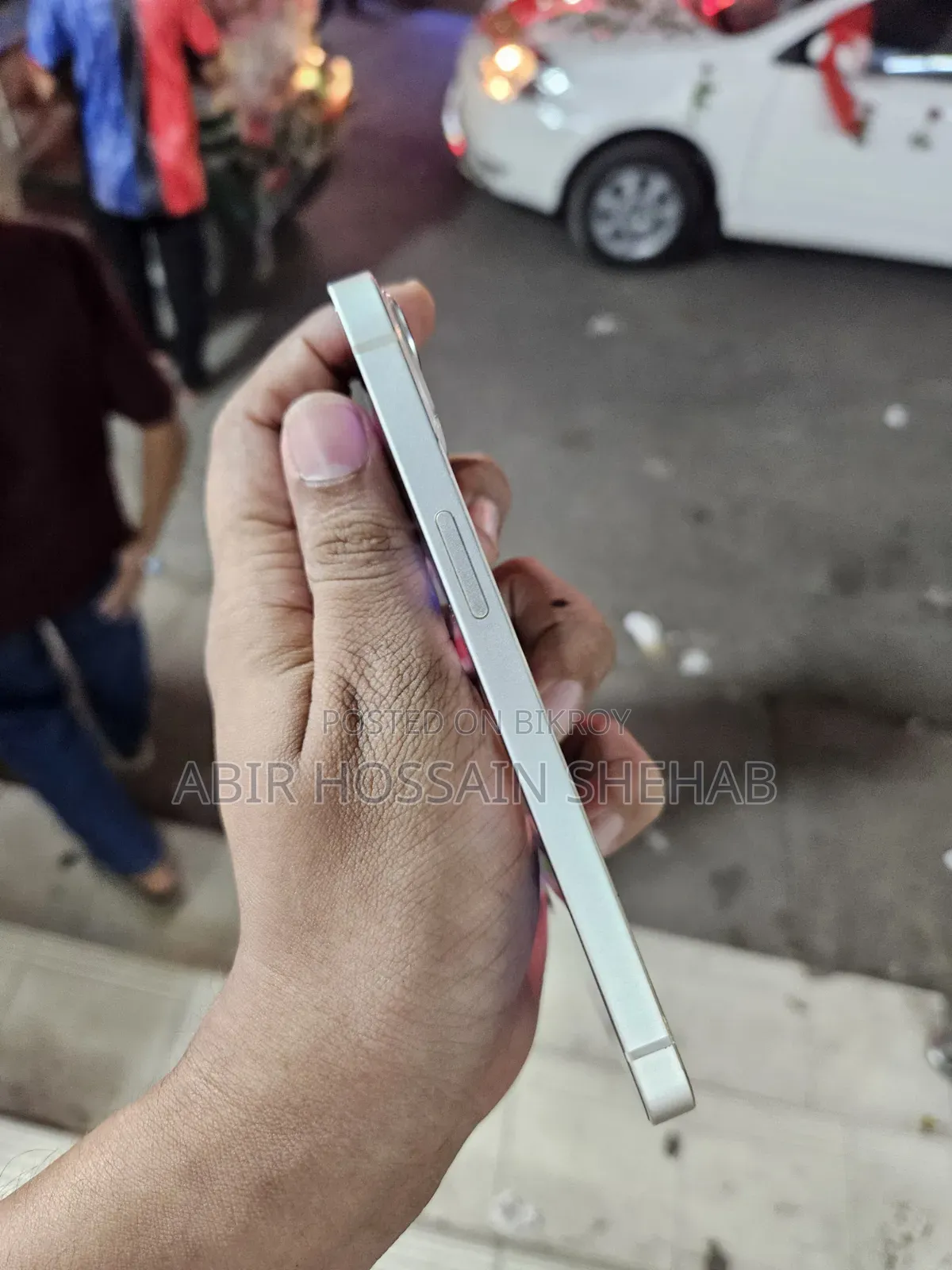 New Apple iPhone 13 128 GB White