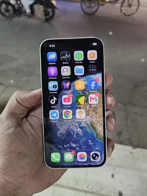 New Apple iPhone 13 128 GB White