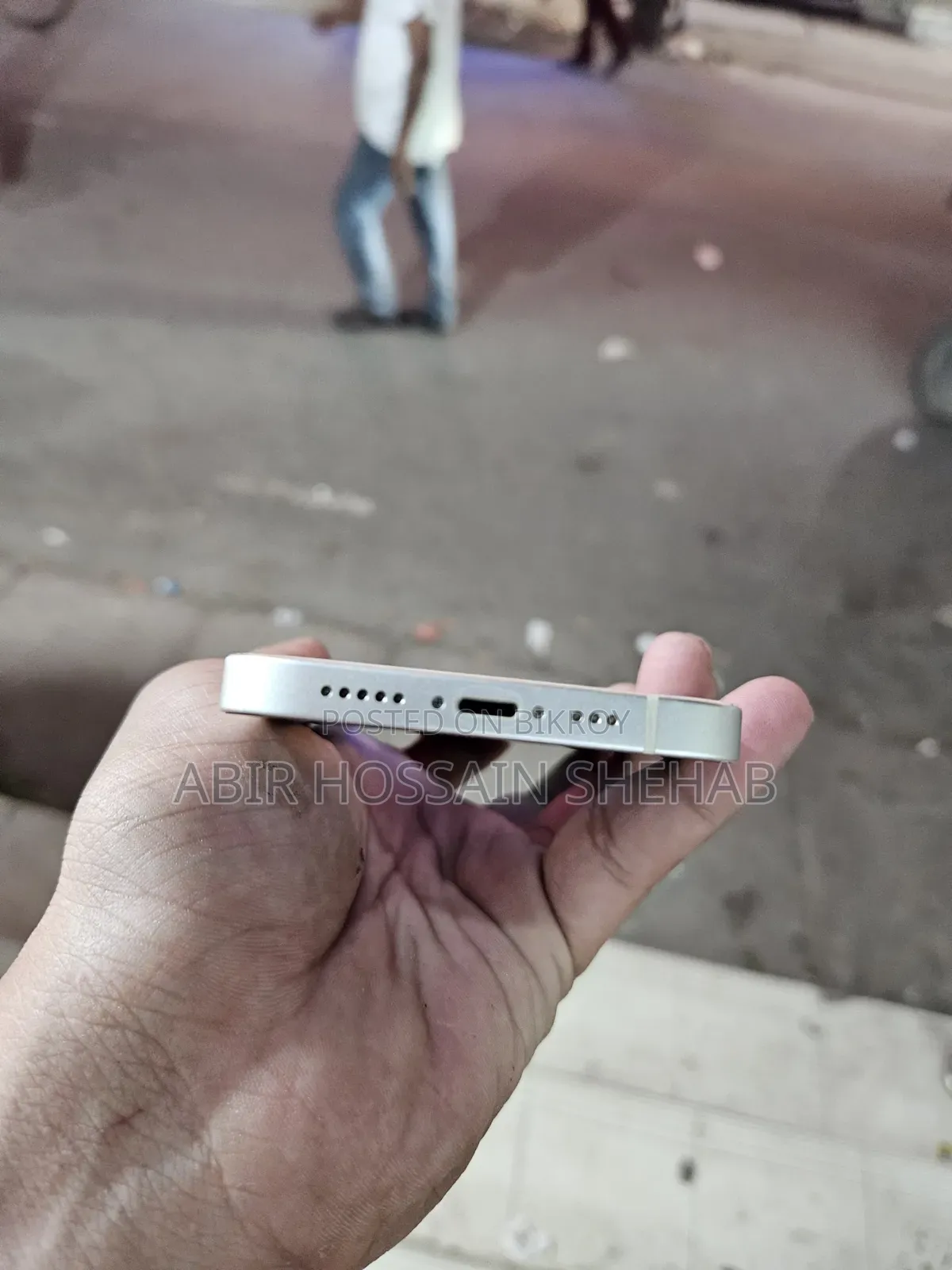 New Apple iPhone 13 128 GB White