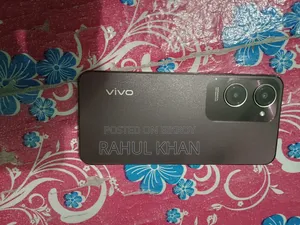Vivo Y18 128 GB