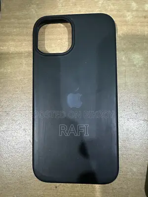 আইফোন ১৪ সিলিকন কেস বিক্রির জন্য ৩টি