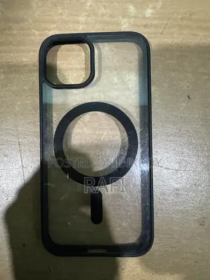 আইফোন ১৪ সিলিকন কেস বিক্রির জন্য ৩টি