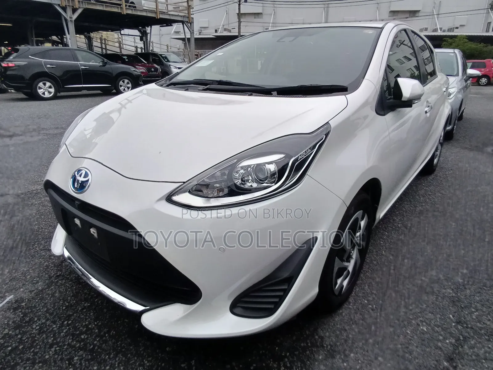 Toyota Aqua 2021 Pearl