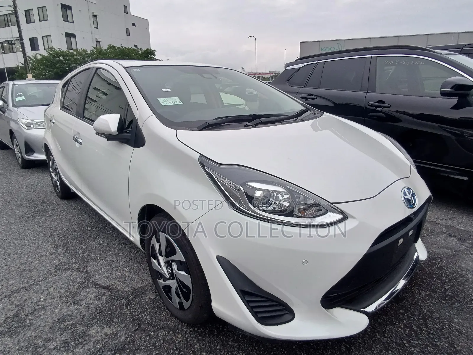 Toyota Aqua 2021 Pearl